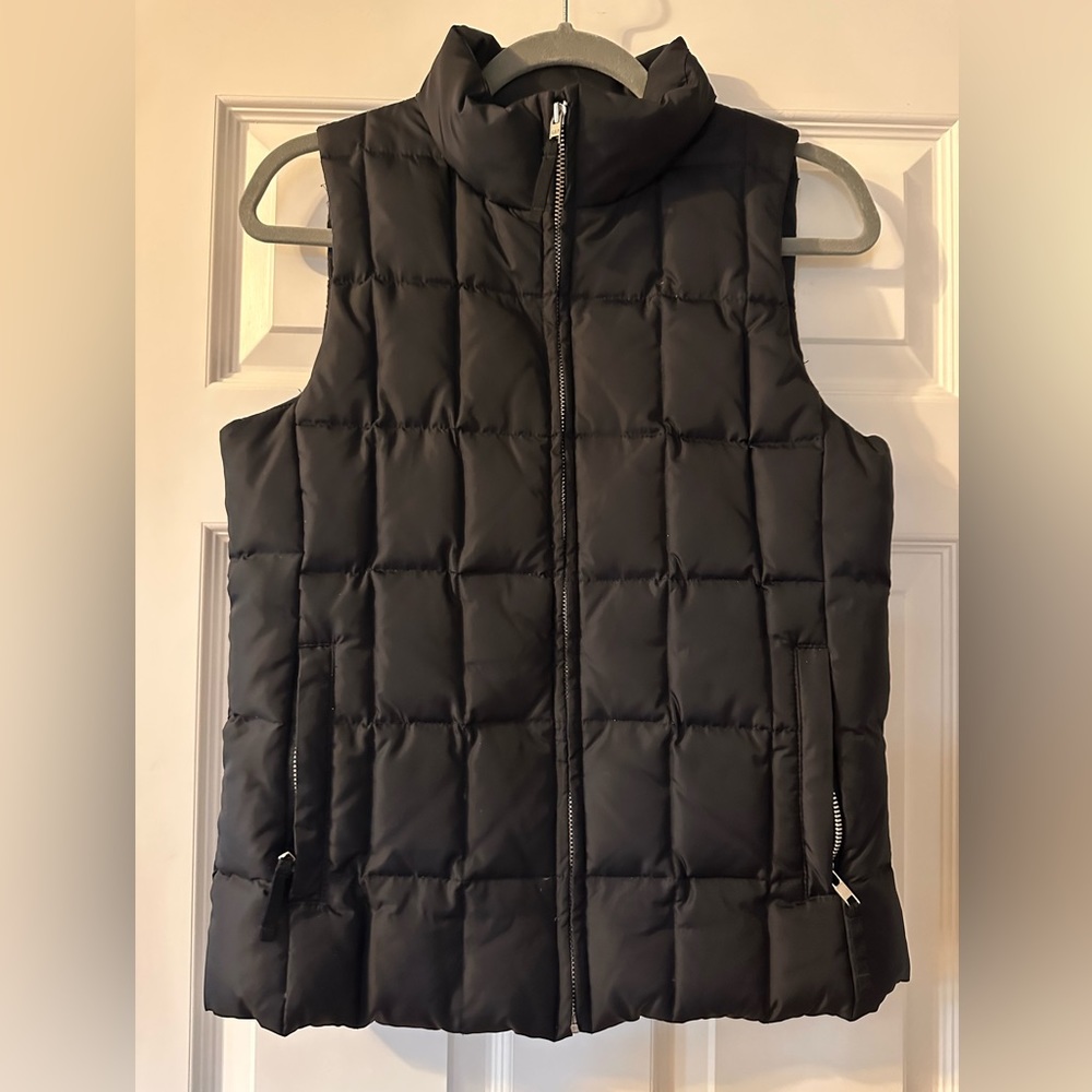 Gap Vest Womens Small Black Quilted Puffer Full Zip